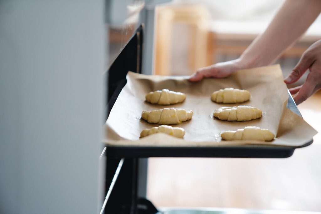 non-stick baking trays